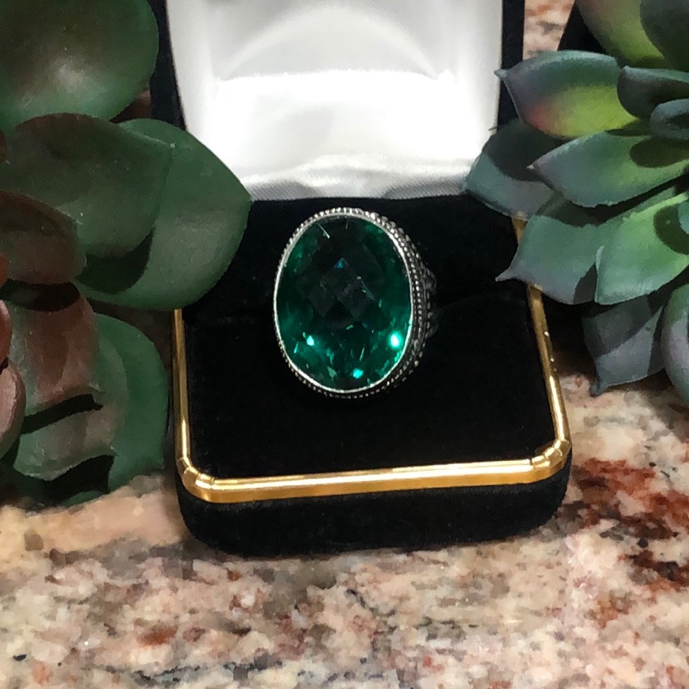 Silver Emerald Ring - image 5